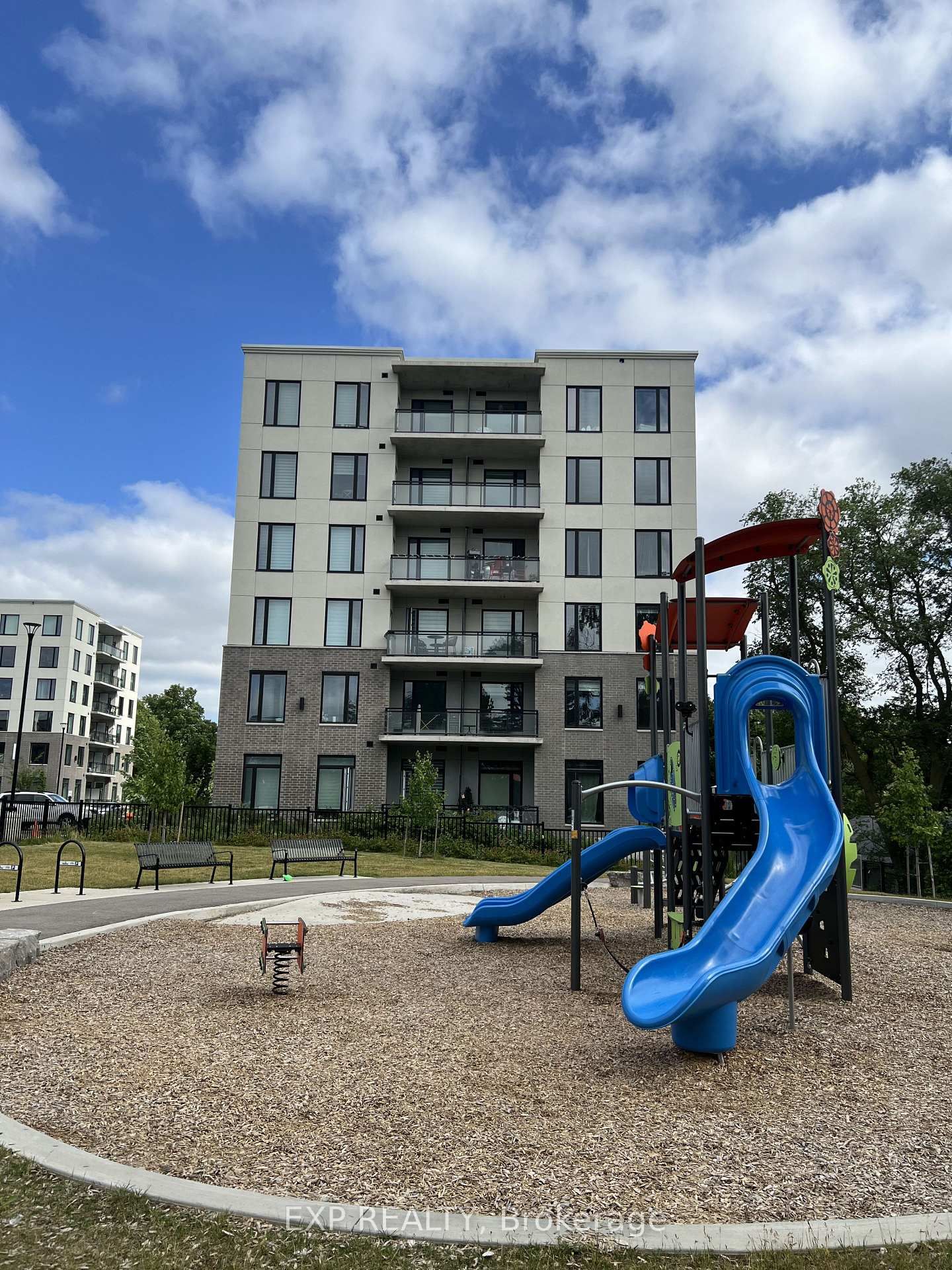 103 Roger Street, Unit 201