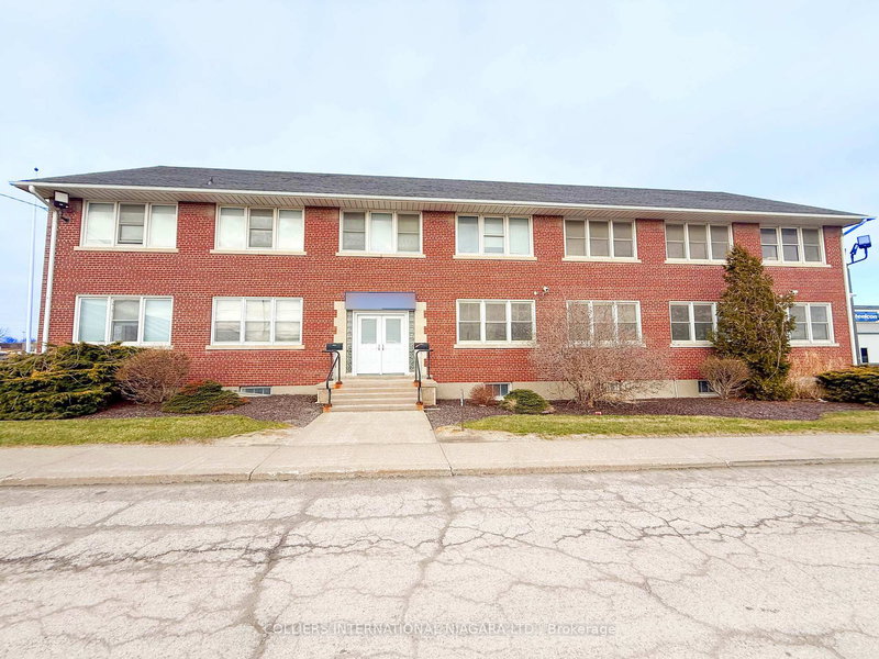 OFFICE BUILDING - 65 Grantham Ave S, St. Catharines, L2P 3H3 | Image 2