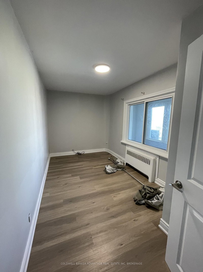 1 - 936 EAST MAIN St, Welland, L3B 3Y9 | Image 3