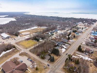 660 Main Street • South Bruce Peninsula, ON photo 8