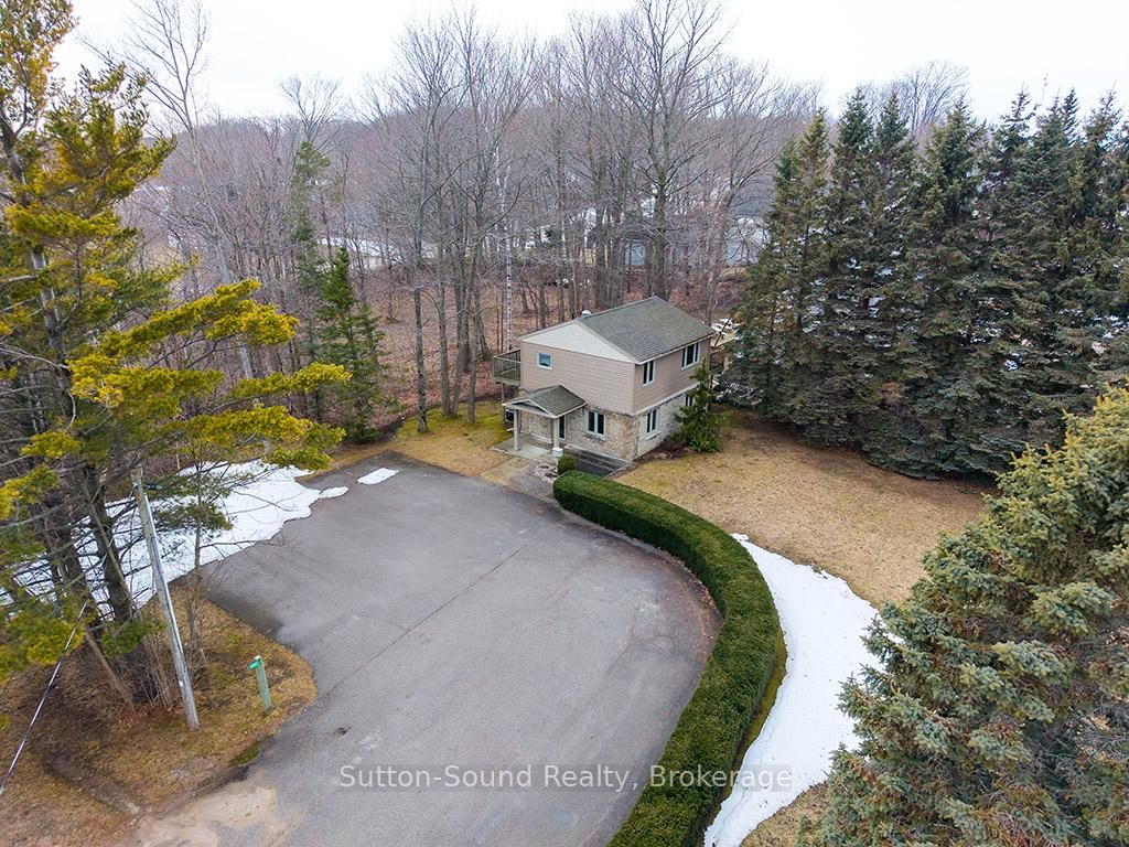 660 Main Street • South Bruce Peninsula, ON photo 9