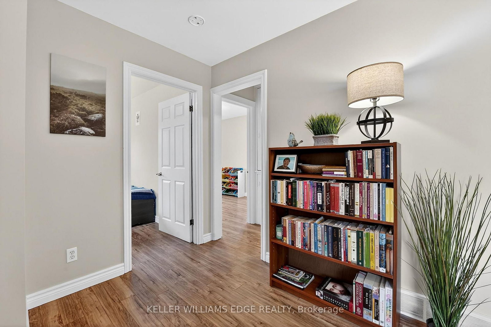 Detached House for sale at 508 Prospect Point Road, Fort Erie, Ontario, L0S 1N0 - Ridgeway - MLS: X12942940