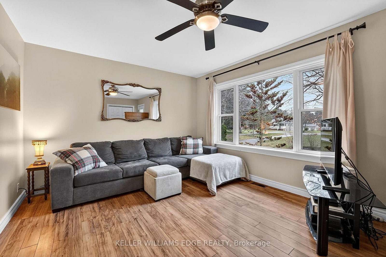 Detached House for sale at 508 Prospect Point Road, Fort Erie, Ontario, L0S 1N0 - Ridgeway - MLS: X12942940