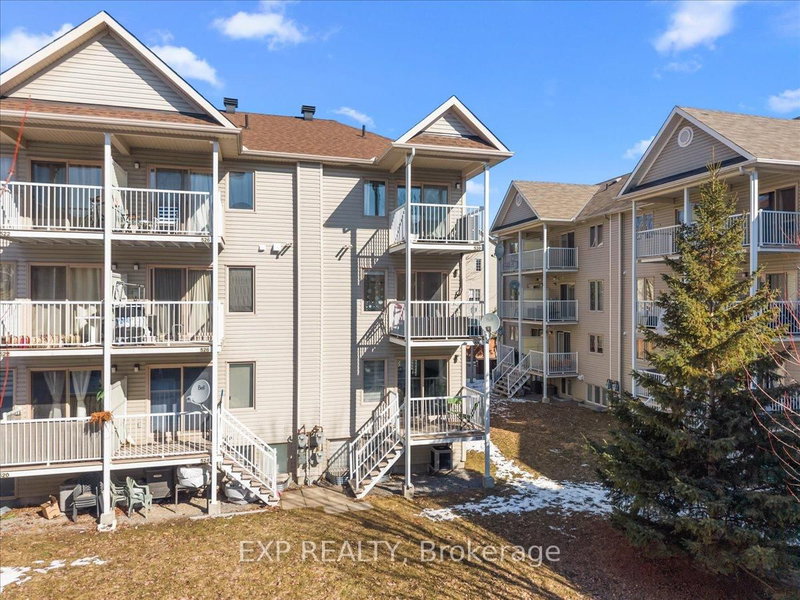 528 Reardon Private, Ottawa, K1V 2L1 | Image 2