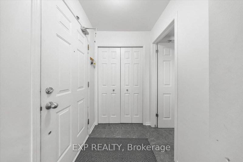 528 Reardon Private, Ottawa, K1V 2L1 | Image 3