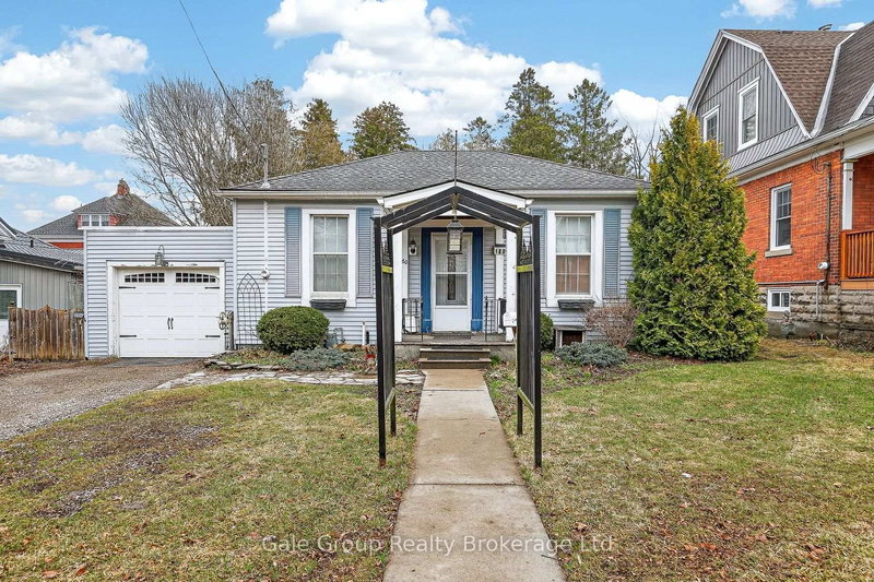 home for sale on 160 Riddell Street