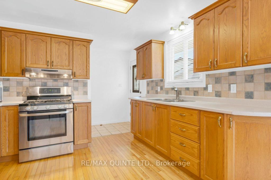 Detached House for sale at 53 Water Street, Quinte West, Ontario, K8V 4M1 - Trenton Ward - MLS: X12943184