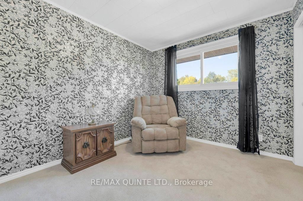 Detached House for sale at 53 Water Street, Quinte West, Ontario, K8V 4M1 - Trenton Ward - MLS: X12943184