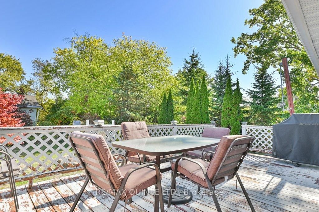 Detached House for sale at 53 Water Street, Quinte West, Ontario, K8V 4M1 - Trenton Ward - MLS: X12943184