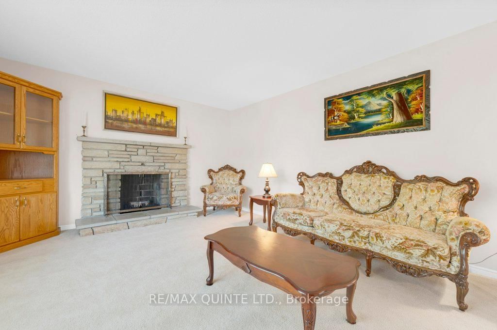 Detached House for sale at 53 Water Street, Quinte West, Ontario, K8V 4M1 - Trenton Ward - MLS: X12943184