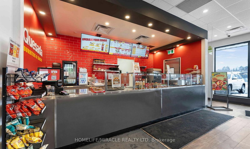 99 Main St E, Huntsville, P1H 1H1 | Image 2