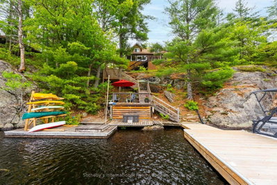 5760 Kahshe Lake • Gravenhurst, ON photo 5