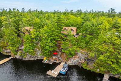 5760 Kahshe Lake • Gravenhurst, ON photo 6