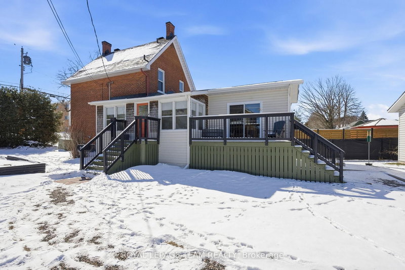 238 Park Ave, Carleton Place, K7C 2G6 | Image 3