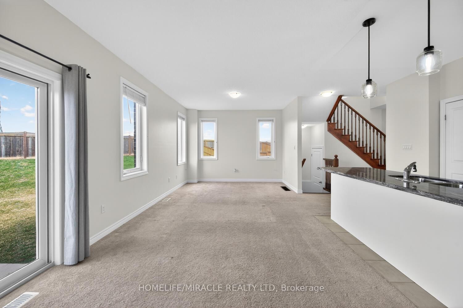 23 Pinot Crescent - Photo 14