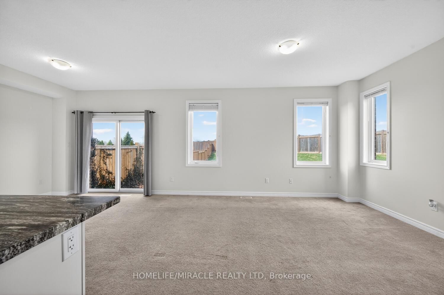 23 Pinot Crescent - Photo 15