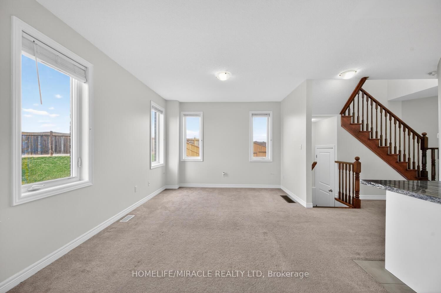 23 Pinot Crescent - Photo 16