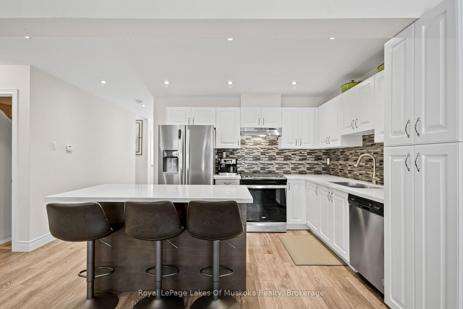 Townhouse for sale at 31 Nicole Park Place, Bracebridge, Ontario, P1L 0C8 - Macaulay - MLS: X12943708