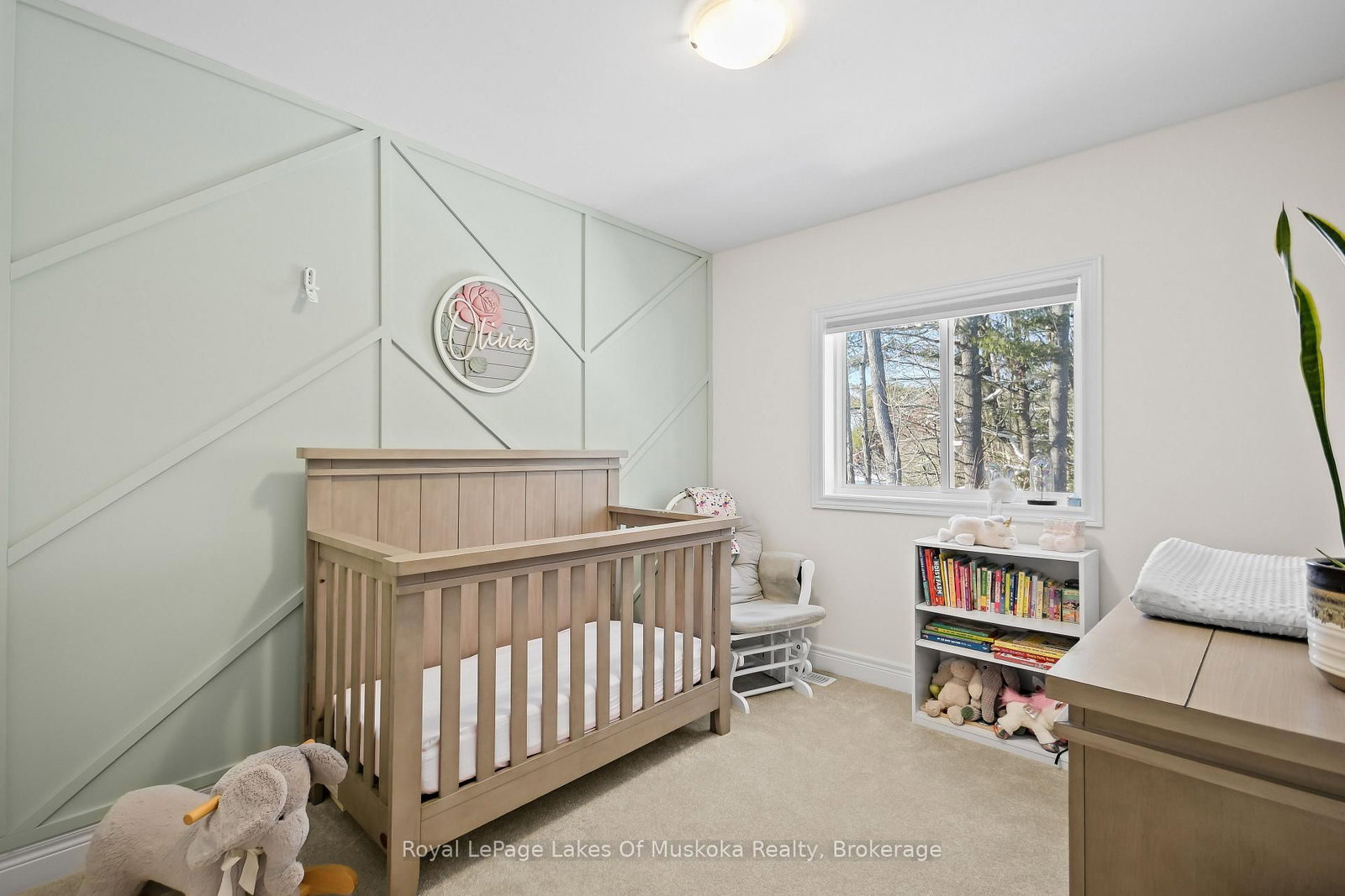 Townhouse for sale at 31 Nicole Park Place, Bracebridge, Ontario, P1L 0C8 - Macaulay - MLS: X12943708