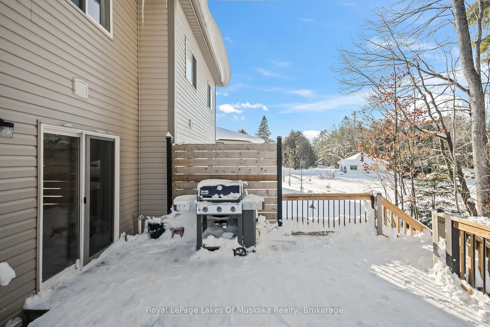Townhouse for sale at 31 Nicole Park Place, Bracebridge, Ontario, P1L 0C8 - Macaulay - MLS: X12943708