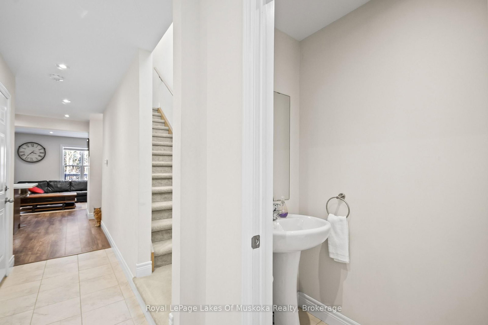 Townhouse for sale at 31 Nicole Park Place, Bracebridge, Ontario, P1L 0C8 - Macaulay - MLS: X12943708