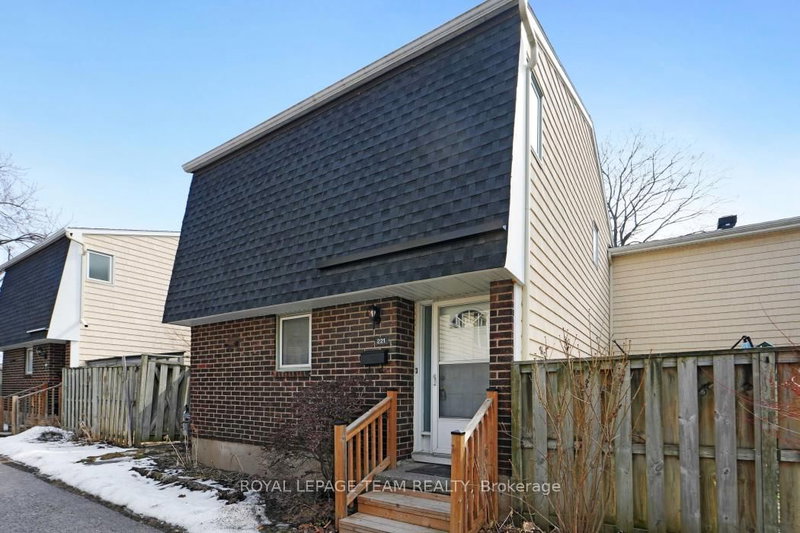 home for sale on 221 Petrie Lane