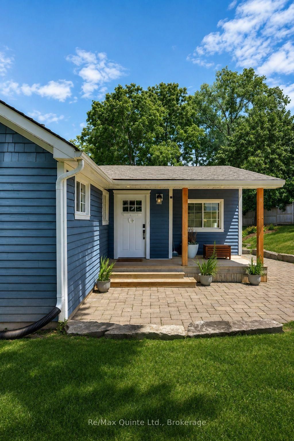14 Eastern Avenue • Prince Edward County, ON photo 3