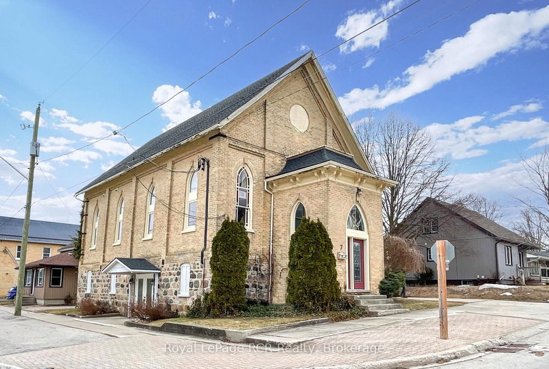 7 Peter St S, South Bruce, N0G 2J0 | Image 2