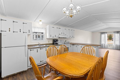 Unit 16 — 302694 Douglas Street — photo 6