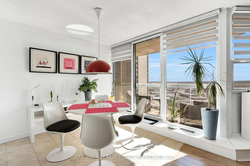 home for sale on 1805-323 Colborne Street