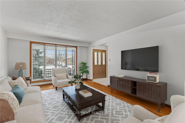 88 GLEN VALLEY Drive