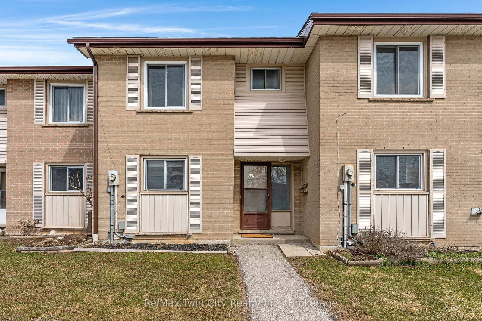 441 Victoria Road N, Unit 441