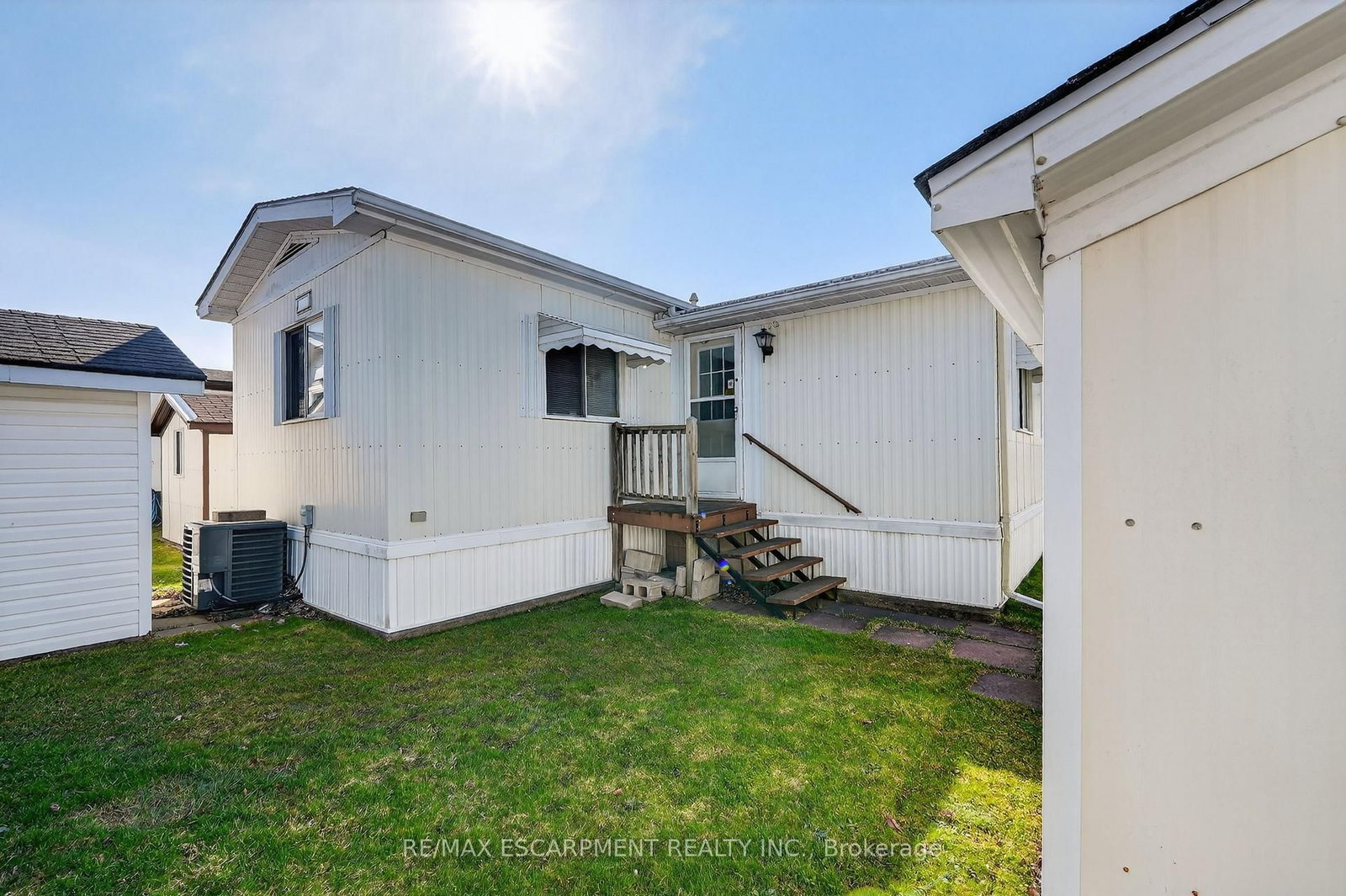 3033 Townline Road, Unit 82 - Photo 20