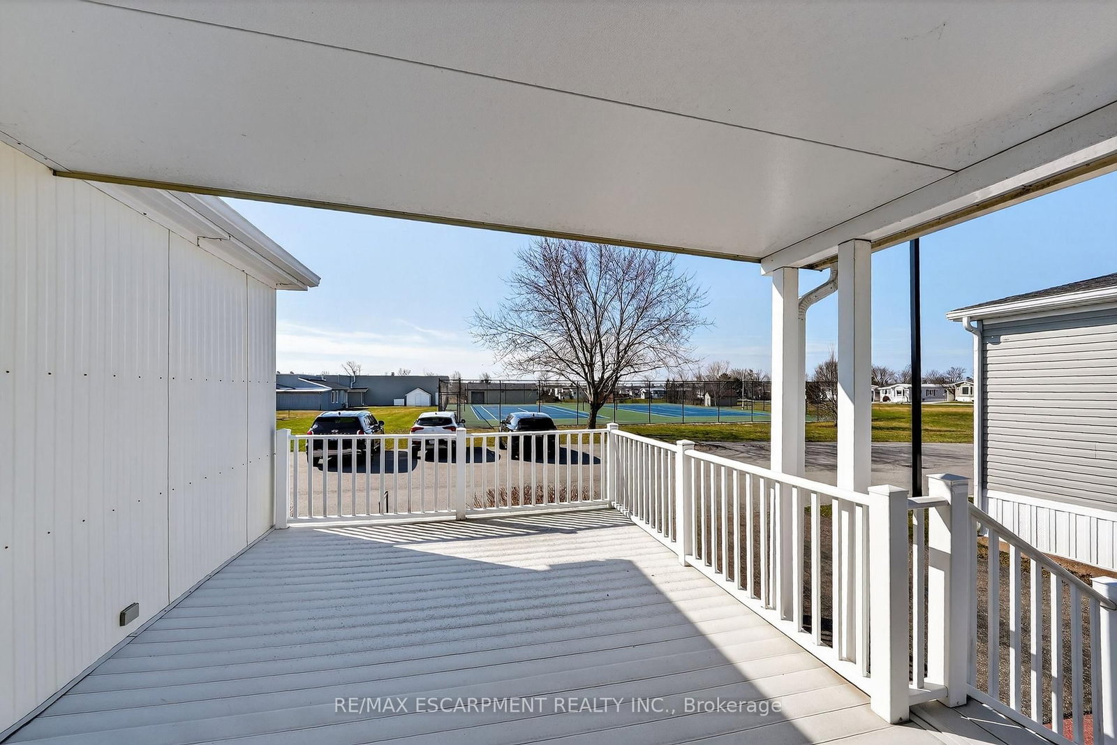 3033 Townline Road, Unit 82 - Photo 4