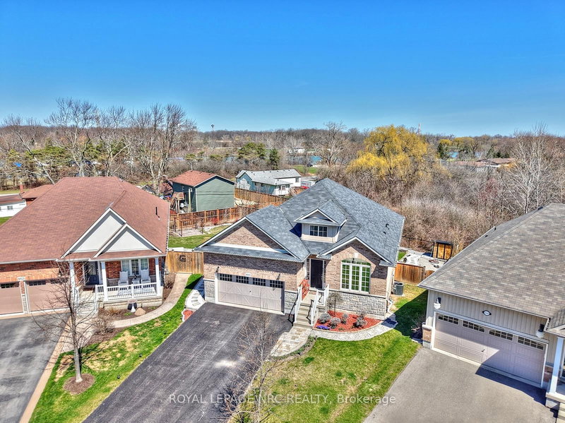 8913 Tallgrass Ave, Niagara Falls, L2G 0E6 | Image 3