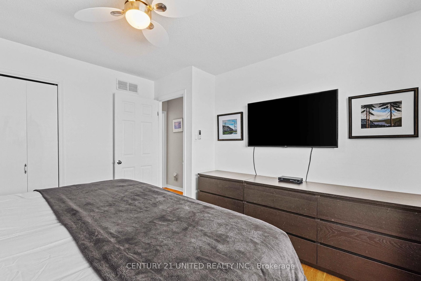 Detached House for sale at 2252 Denure Drive, Peterborough, Ontario, K9K 2G3 - Monaghan Ward 2 - MLS: X12944480