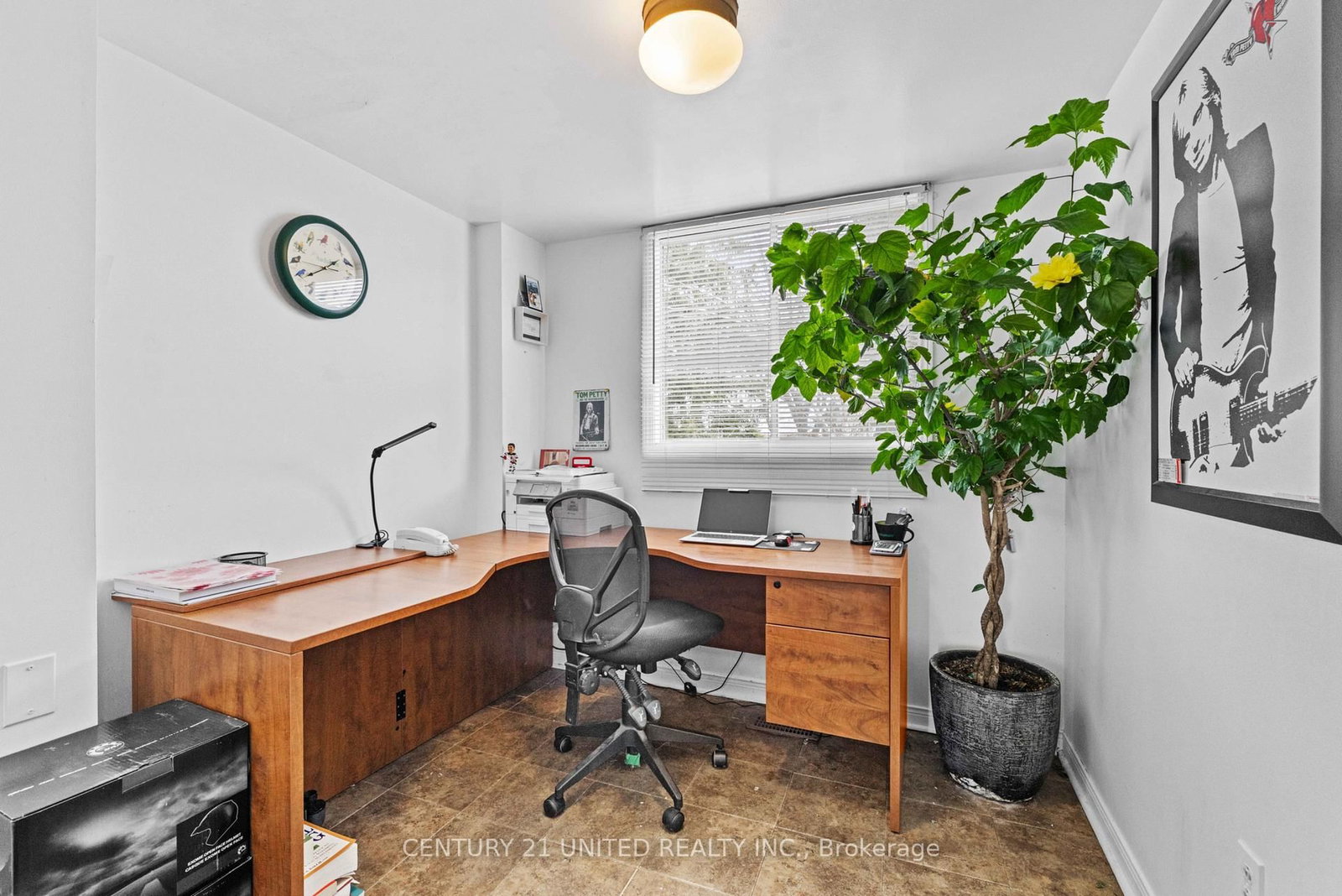 Detached House for sale at 2252 Denure Drive, Peterborough, Ontario, K9K 2G3 - Monaghan Ward 2 - MLS: X12944480