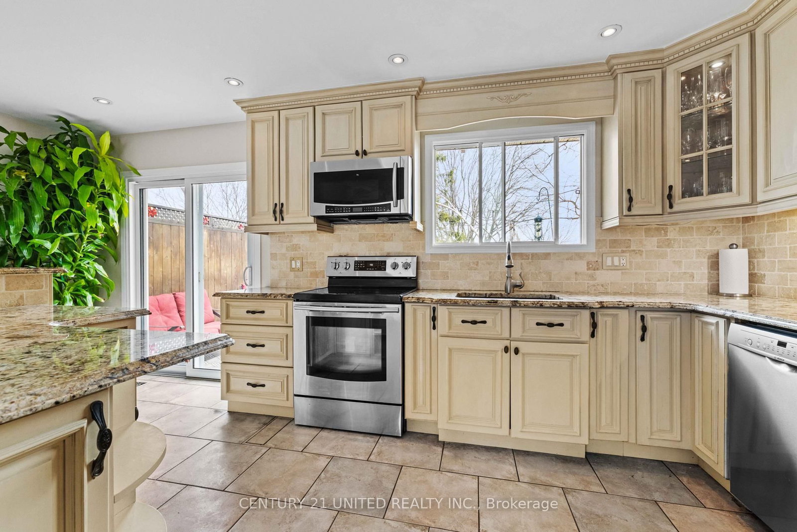 Detached House for sale at 2252 Denure Drive, Peterborough, Ontario, K9K 2G3 - Monaghan Ward 2 - MLS: X12944480