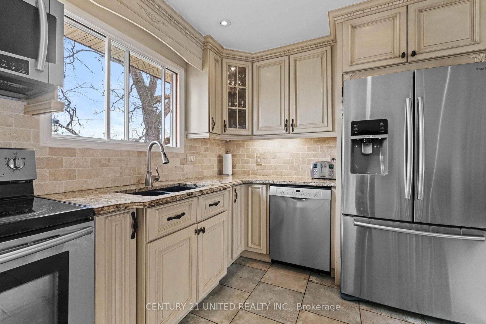 Detached House for sale at 2252 Denure Drive, Peterborough, Ontario, K9K 2G3 - Monaghan Ward 2 - MLS: X12944480