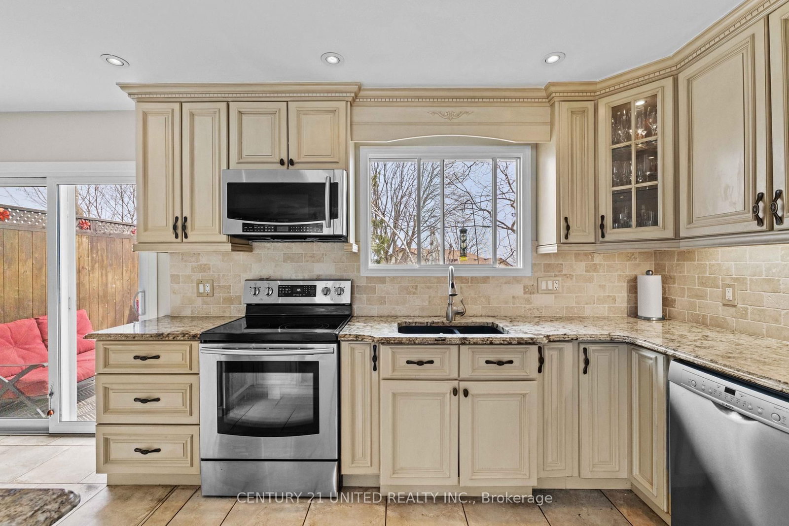 Detached House for sale at 2252 Denure Drive, Peterborough, Ontario, K9K 2G3 - Monaghan Ward 2 - MLS: X12944480