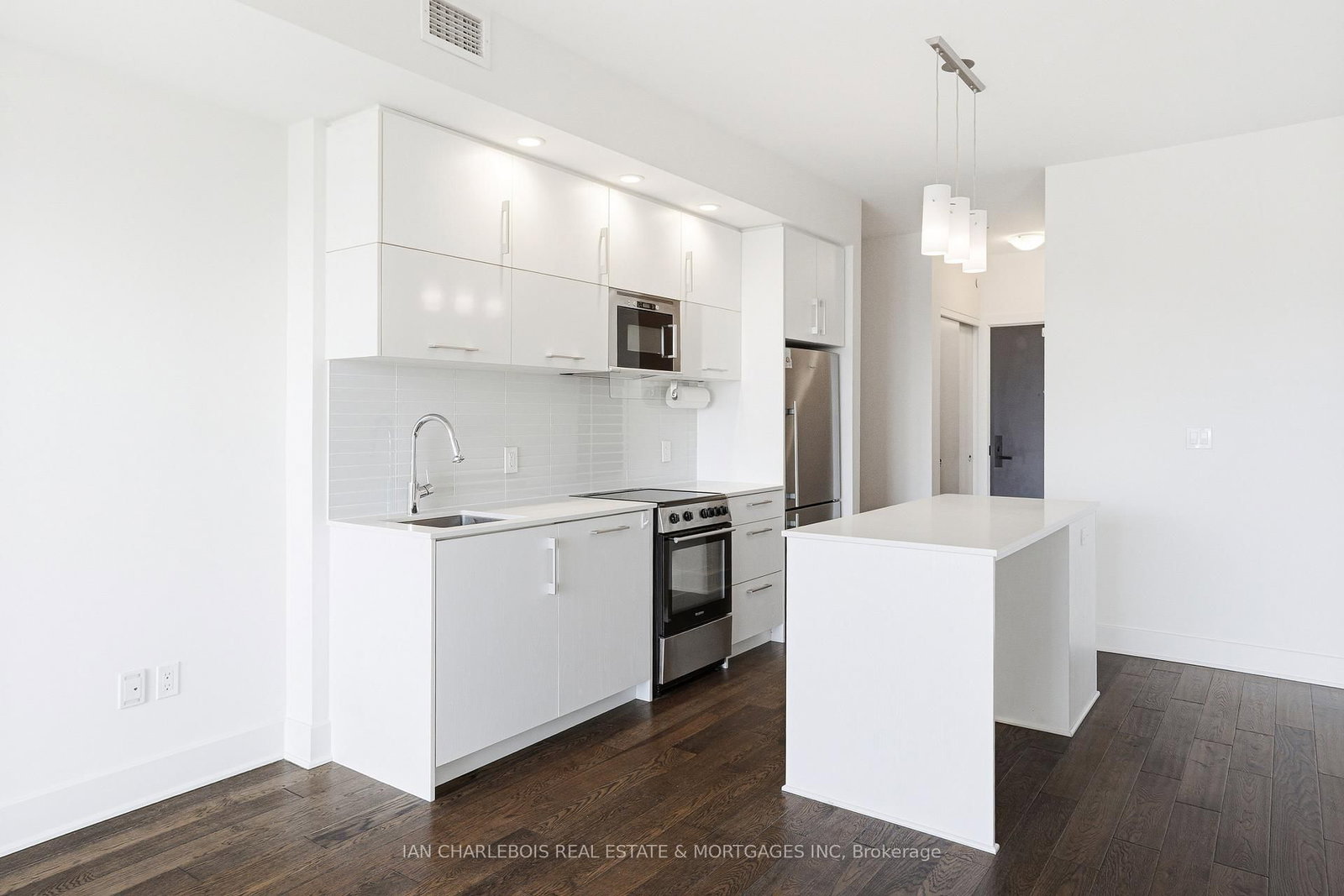 255 Bay Street, Unit 1701 - Photo 10