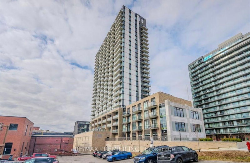 home for lease on 2308-55 Duke Street