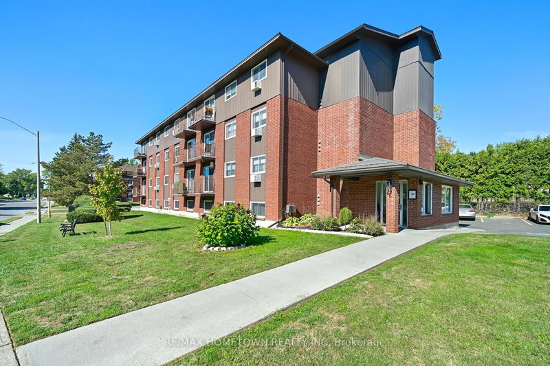 home for sale on 17-6 Charlotte Place