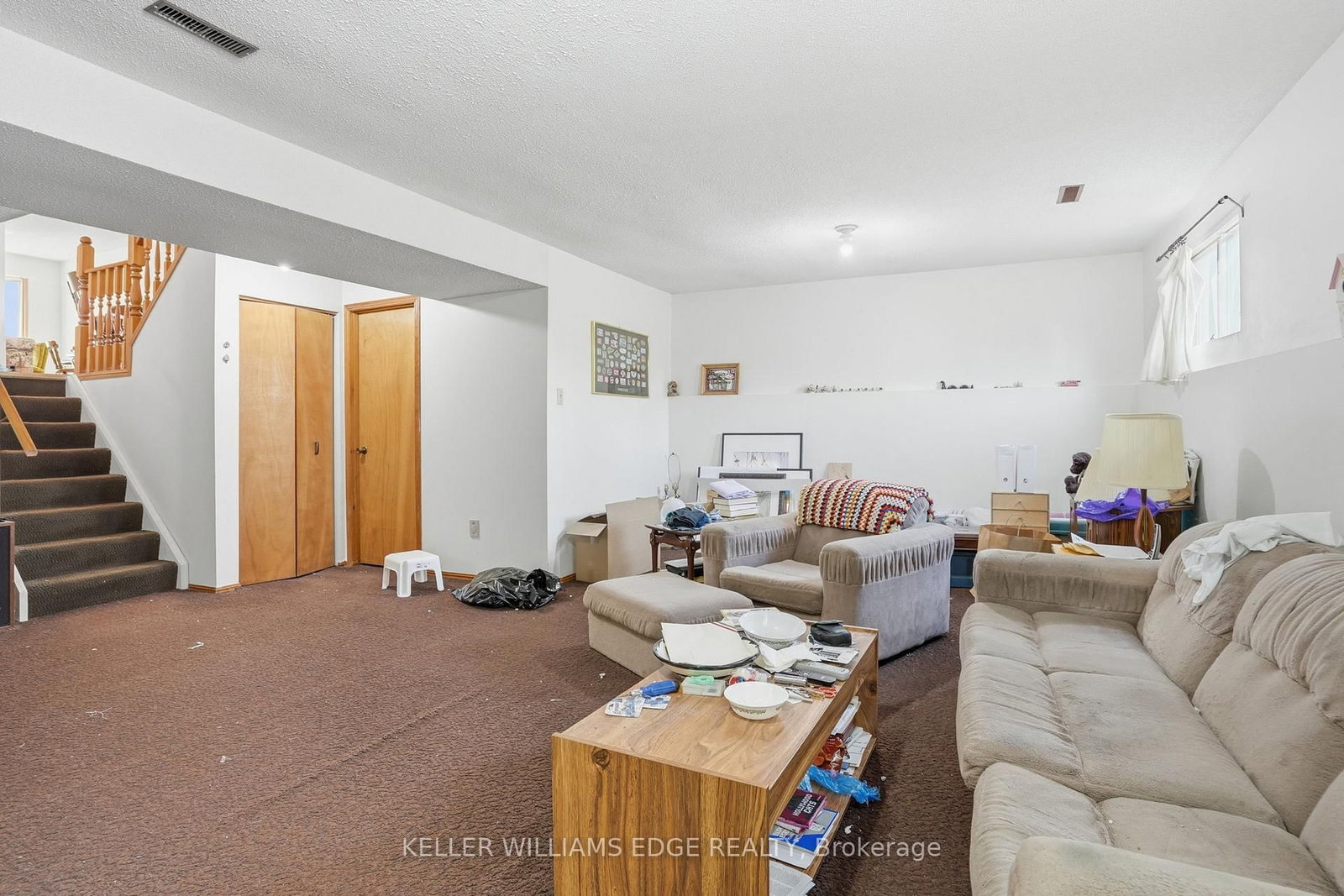 Detached House for sale at 41 Kennard Street, Hamilton, Ontario, L8J 2C3 - Stoney Creek Mountain - MLS: X12944630