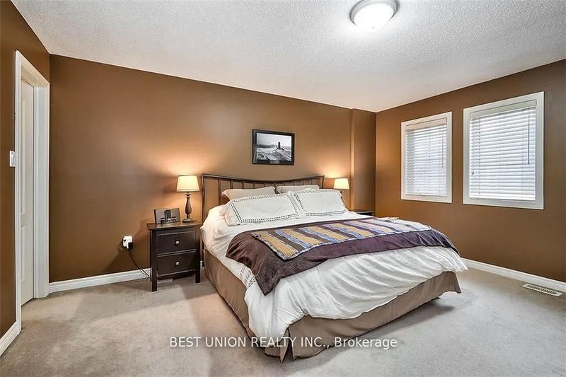 43 - 60 Cloverleaf Dr, Hamilton, L9K 1S8 | Image 3