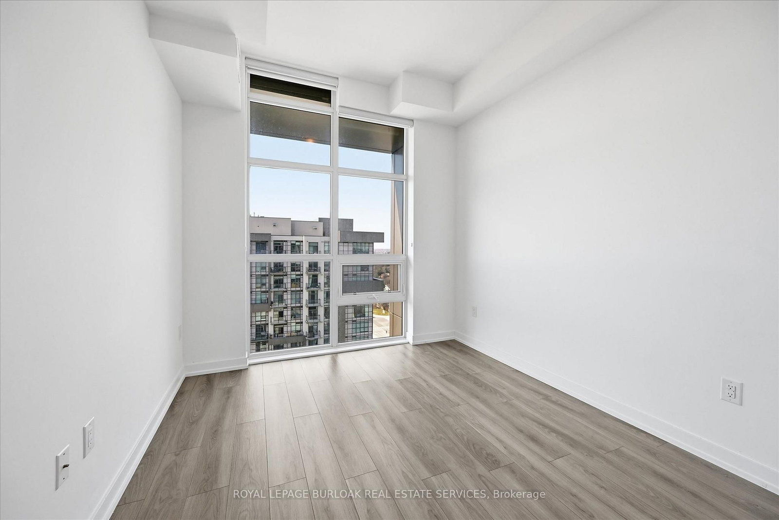 460 Dundas Street, Unit 1212 - Photo 33