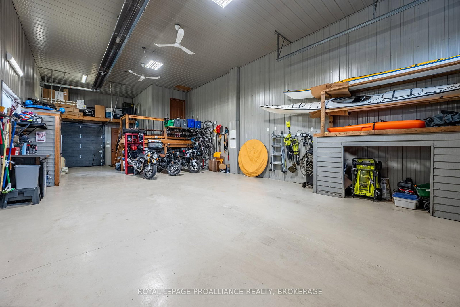 Listing Image 45