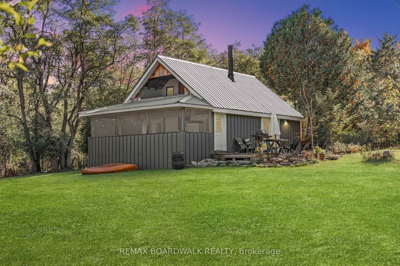 home for sale on 402 Mp4 Road