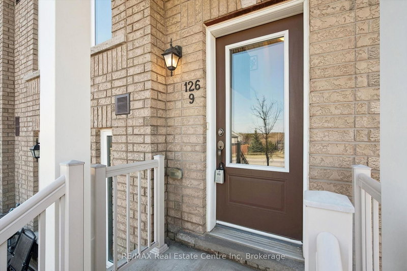 9 - 126 Watson Pkwy N, Guelph, N1E 0P6 | Image 2
