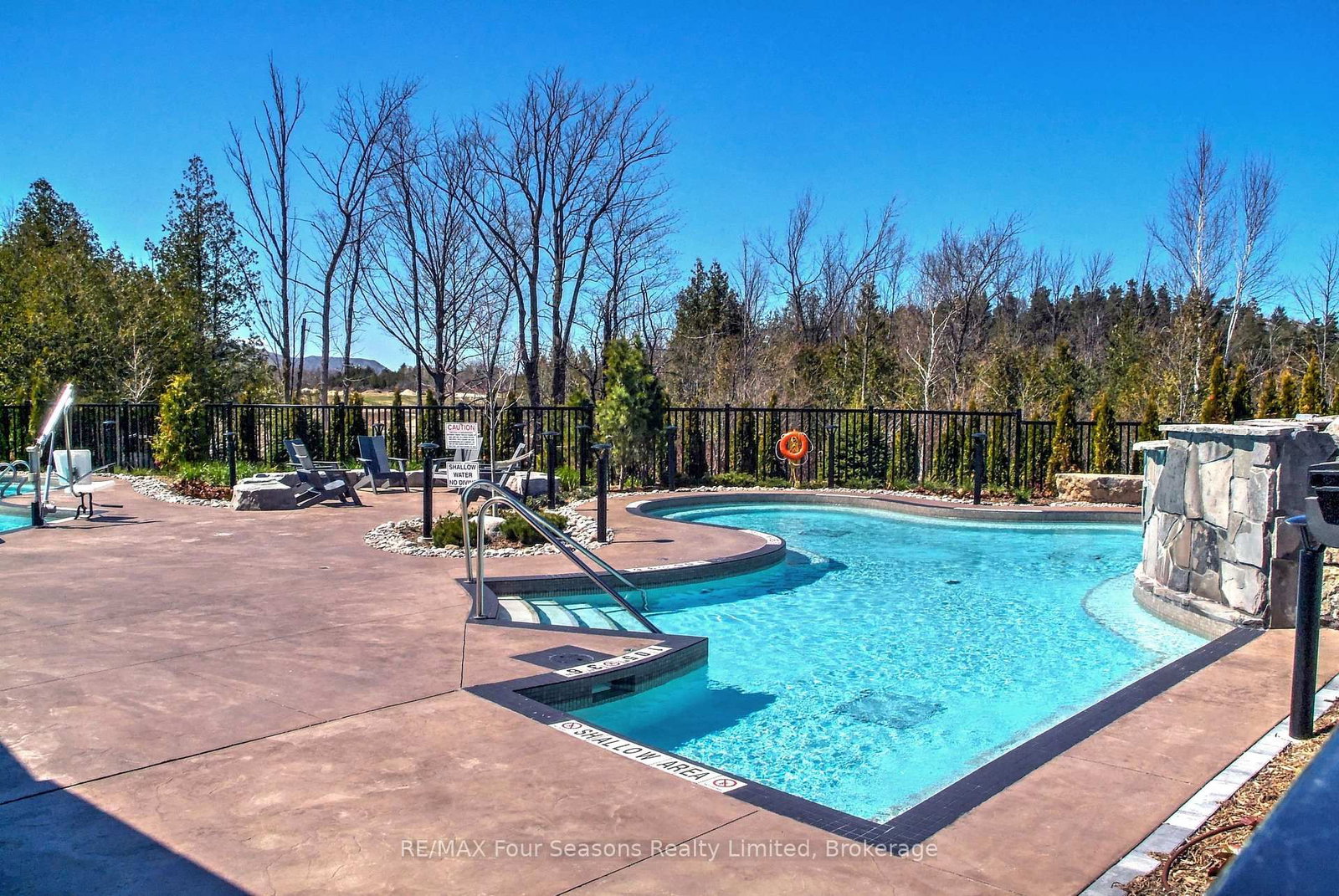 12 BEAUSOLEIL Lane • #107 • Blue Mountains, ON photo 30
